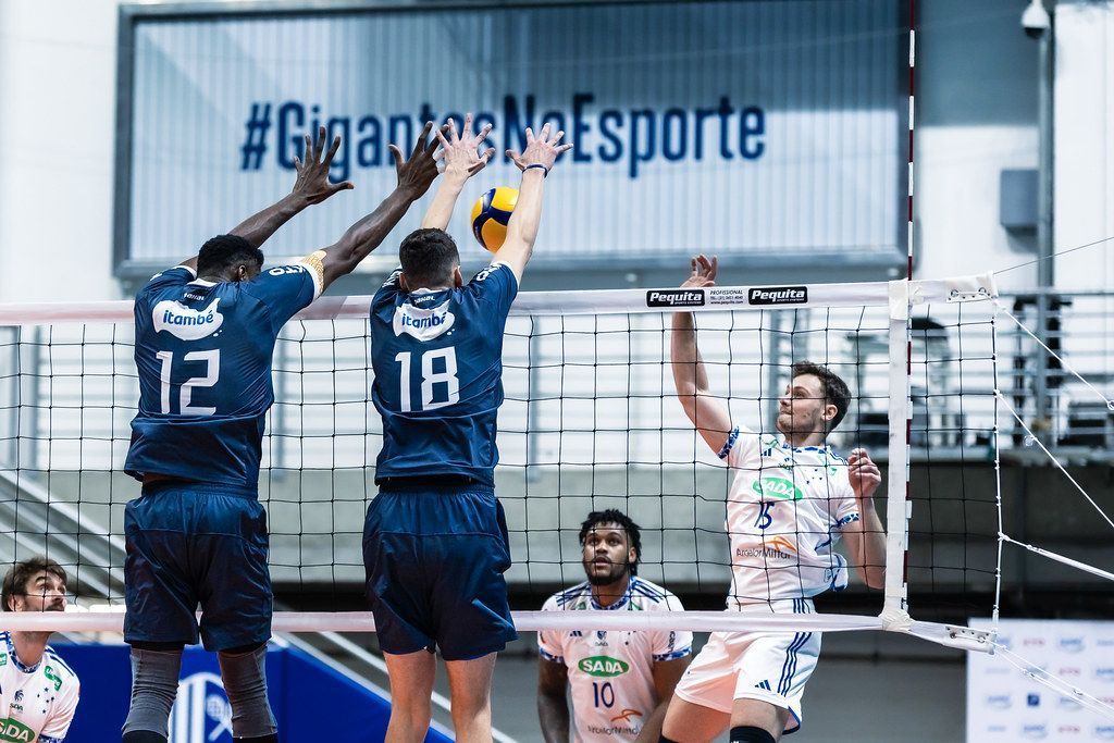 Vôlei: Itambé Minas bate Sada Cruzeiro e segue 100% no Campeonato Mineiro Codemge