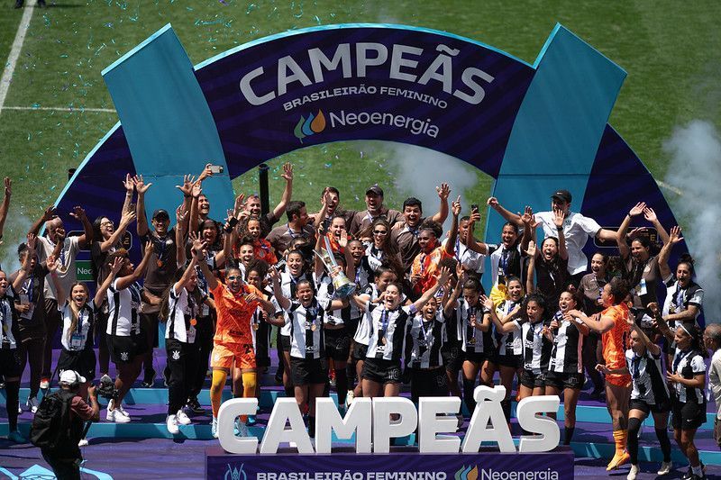 Cruzeiro e Corinthians são finalistas do Brasileiro Feminino: relembre últimas finais
