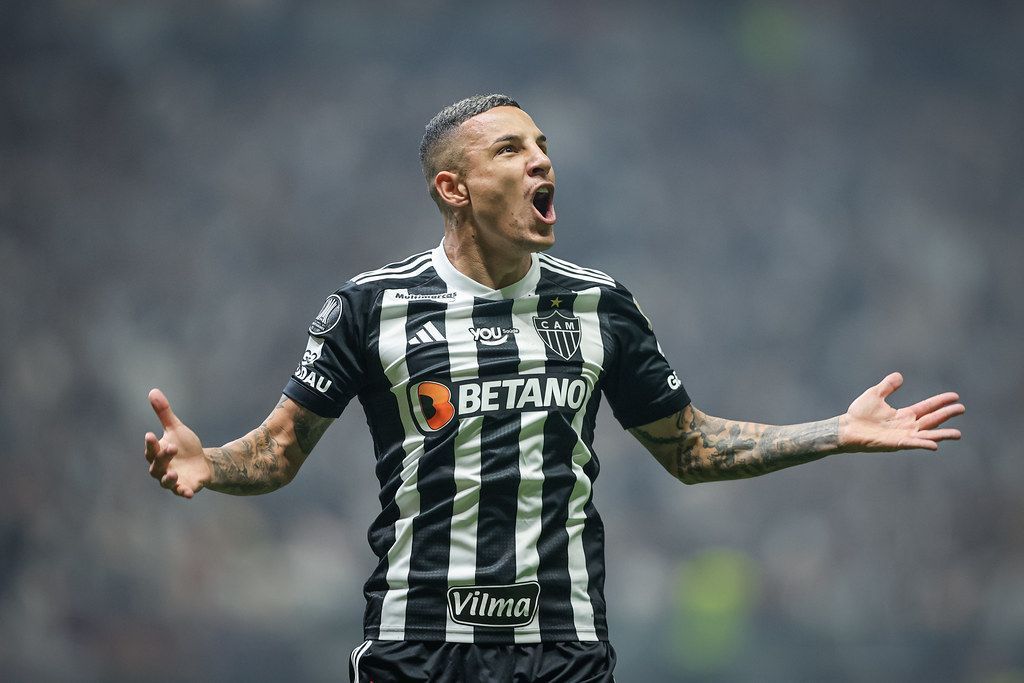 O que diz Arana, ex-Atlético, sobre acerto com Fluminense para 2026