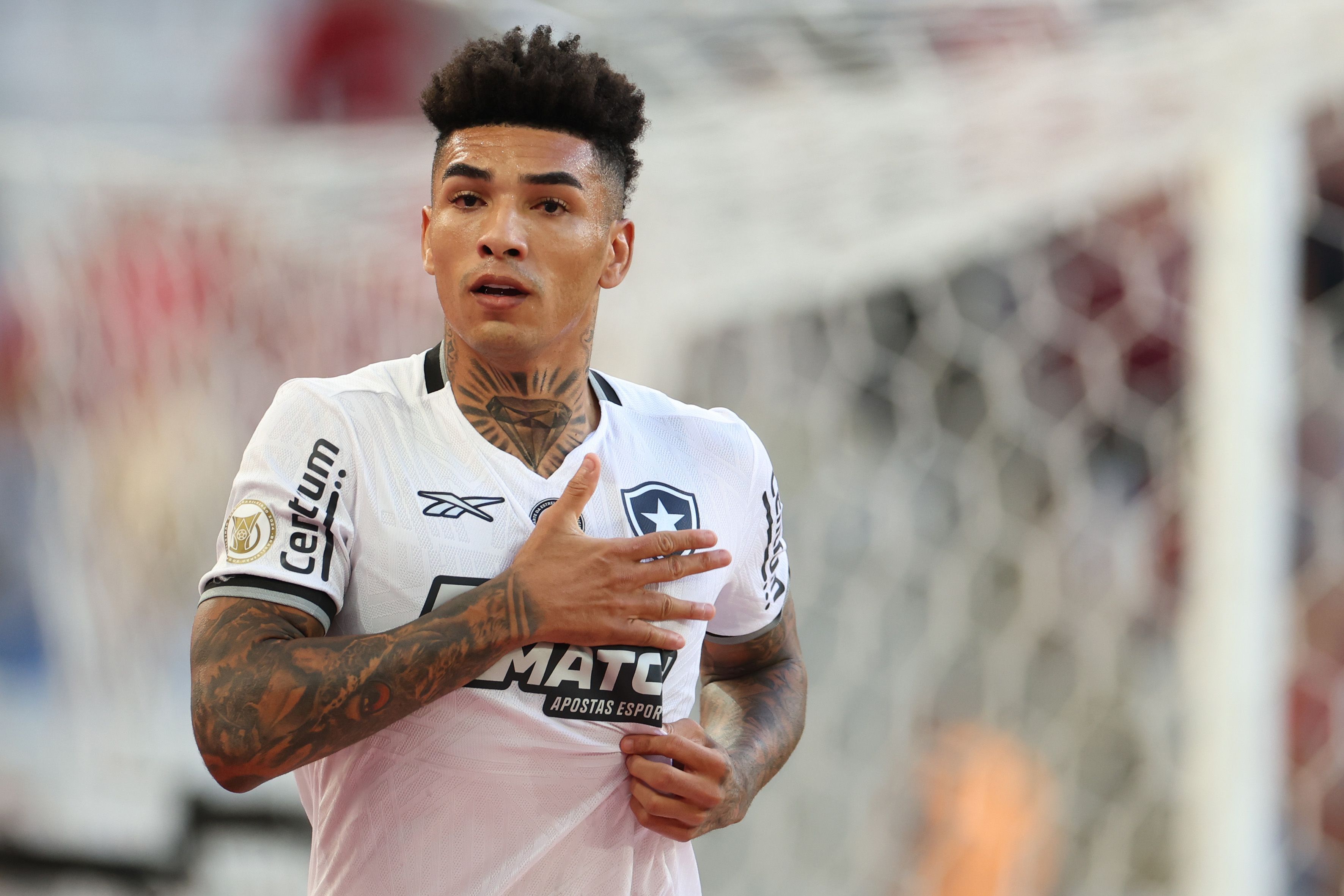 Coritiba receberá valor pela venda de Igor Jesus do Botafogo ao Nottingham Forest
