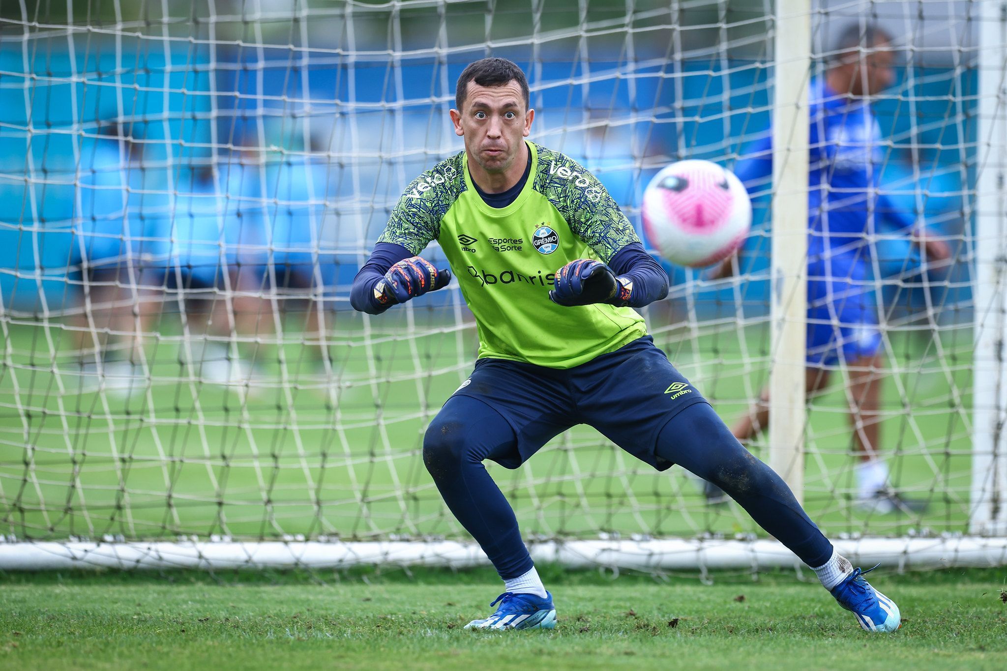 Grêmio nega procura do Boca Juniors por Marchesín, mas não descarta possível saída