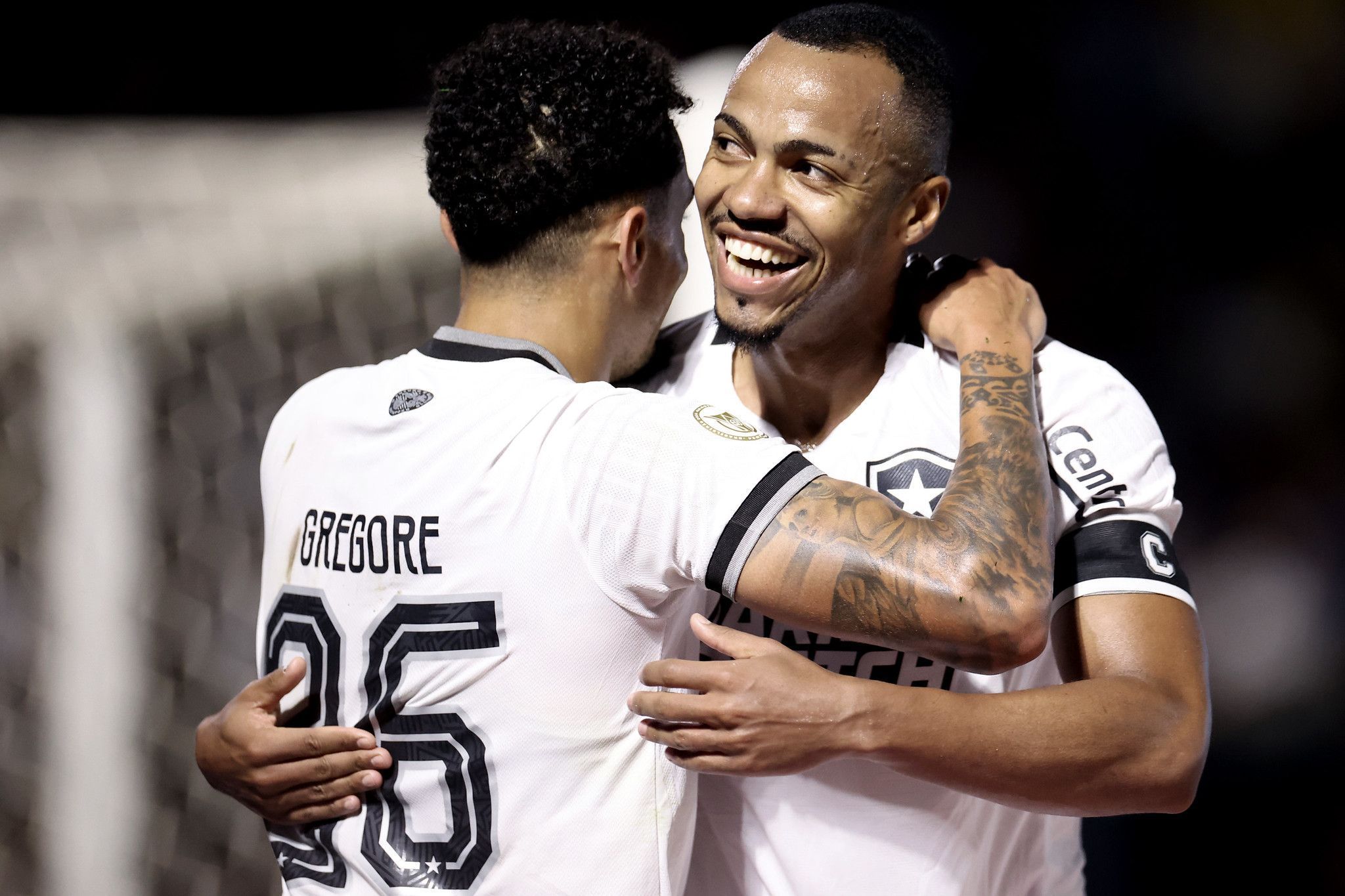 Botafogo visita o Bragantino para manter evolução com Renato Paiva