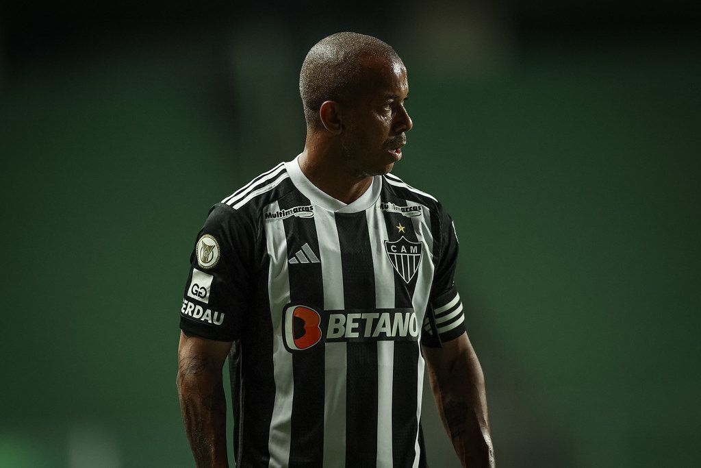 América acerta termos pela contratação de Mariano, ex-Atlético