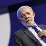 Lula defende câmeras em policiais nas favelas 'para saber se serão violentos'