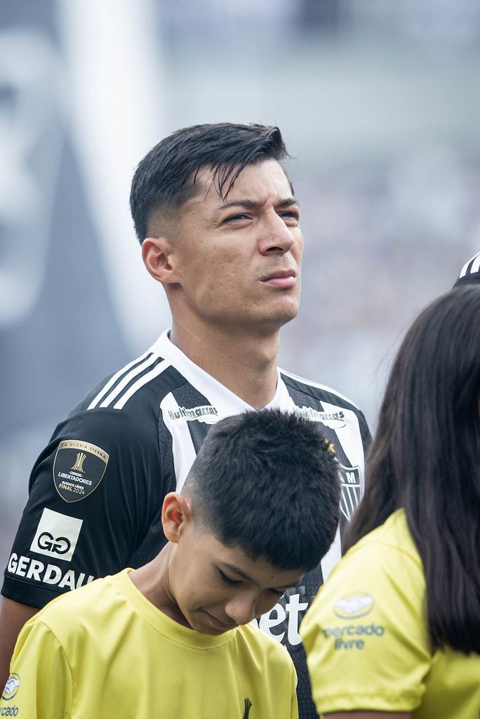 Tigres, do México, apresenta proposta por Alan Franco, do Atlético