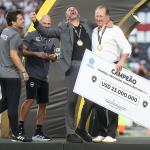 Botafogo vê interesse em estrelas e técnico e espera fim da temporada para 'sentar à mesa'
