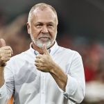 Grêmio inicia contato com técnico Mano Menezes para assumir lugar de Quinteros