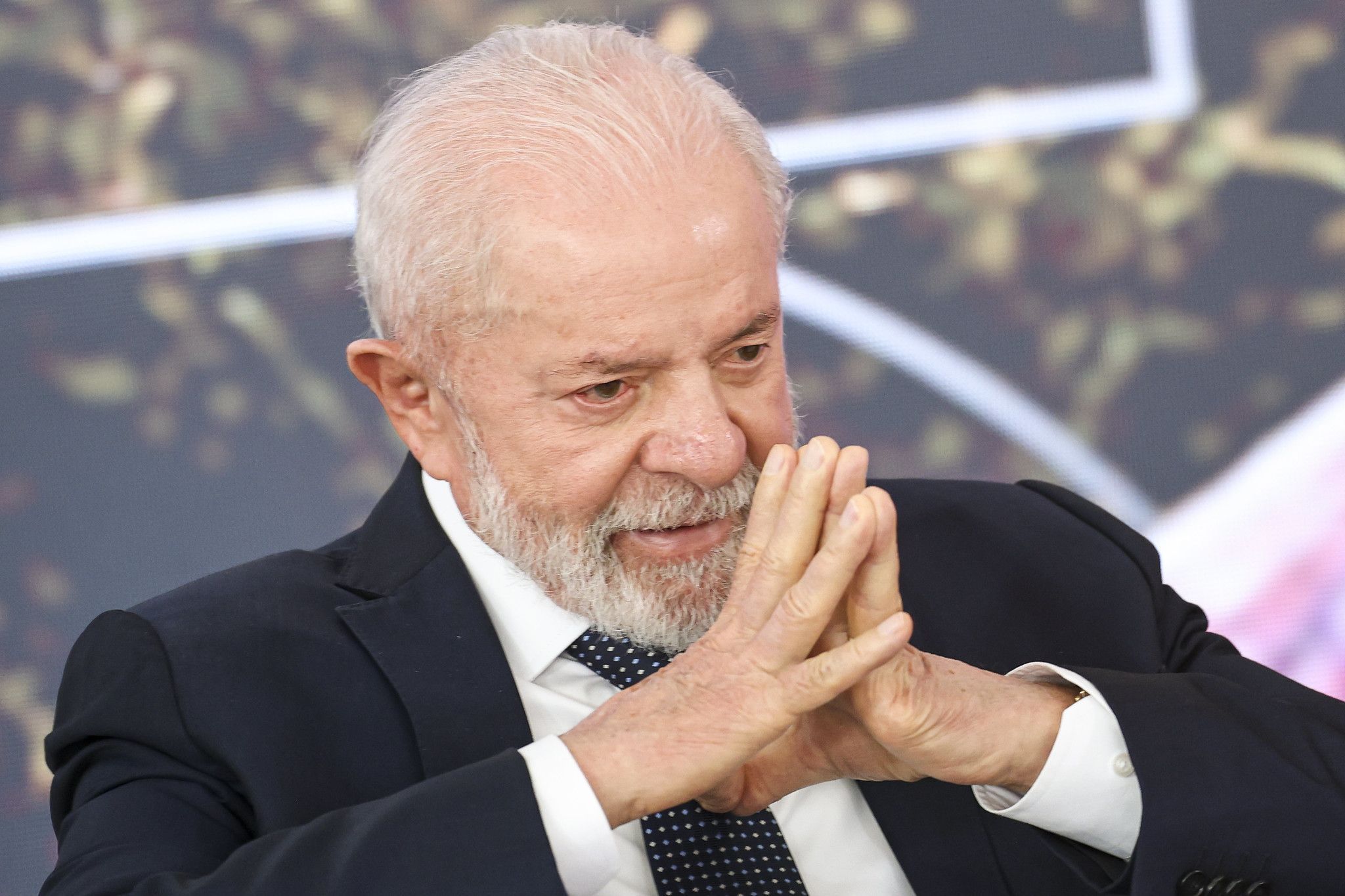 Pesquisa: aprovação e rejeição ao governo Lula estão tecnicamente empatadas