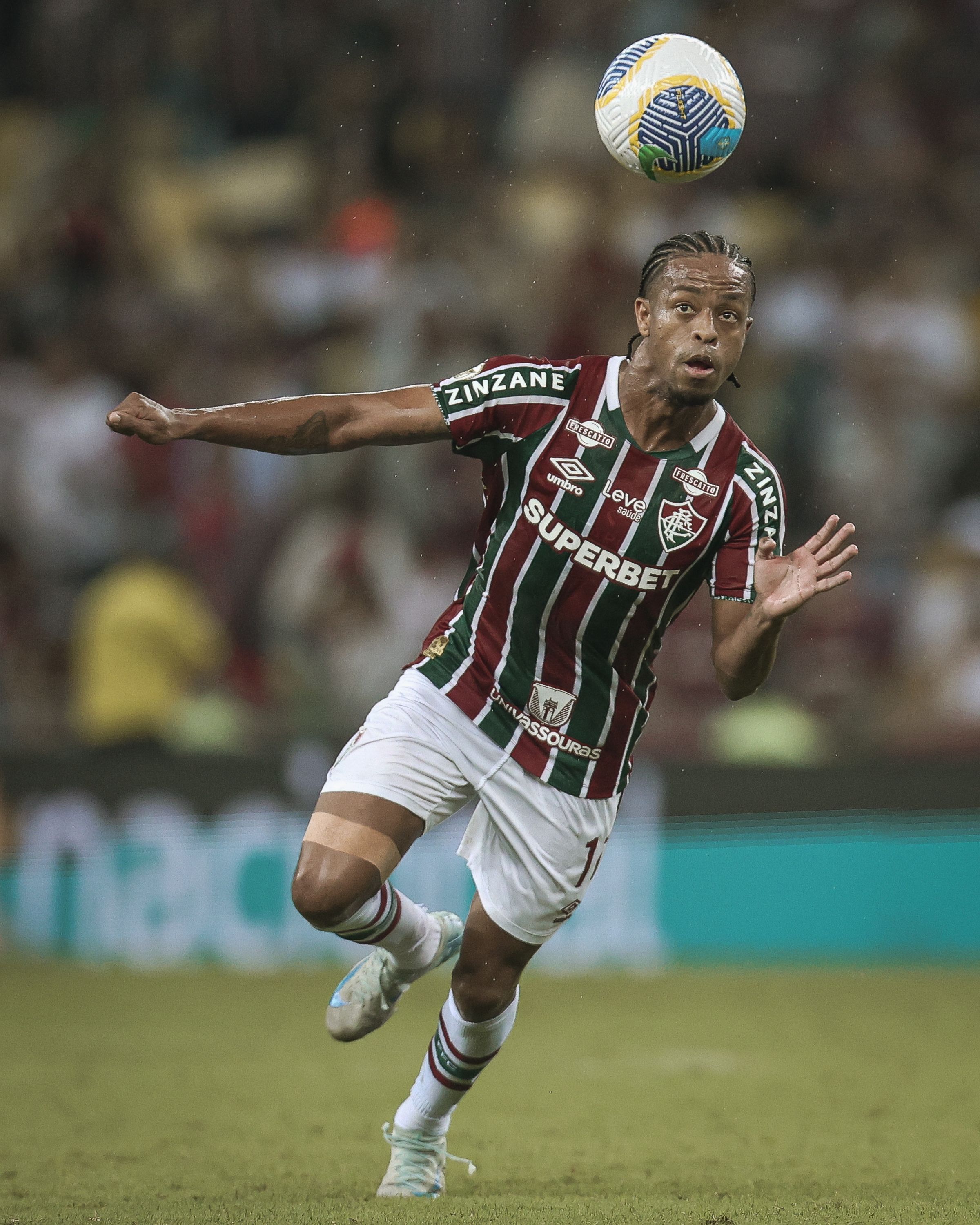 Fluminense deve se reunir com Keno para prolongar contrato por mais um ano