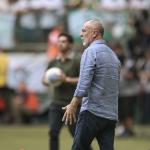Fluminense confirma renovação de Mano Menezes para a próxima temporada