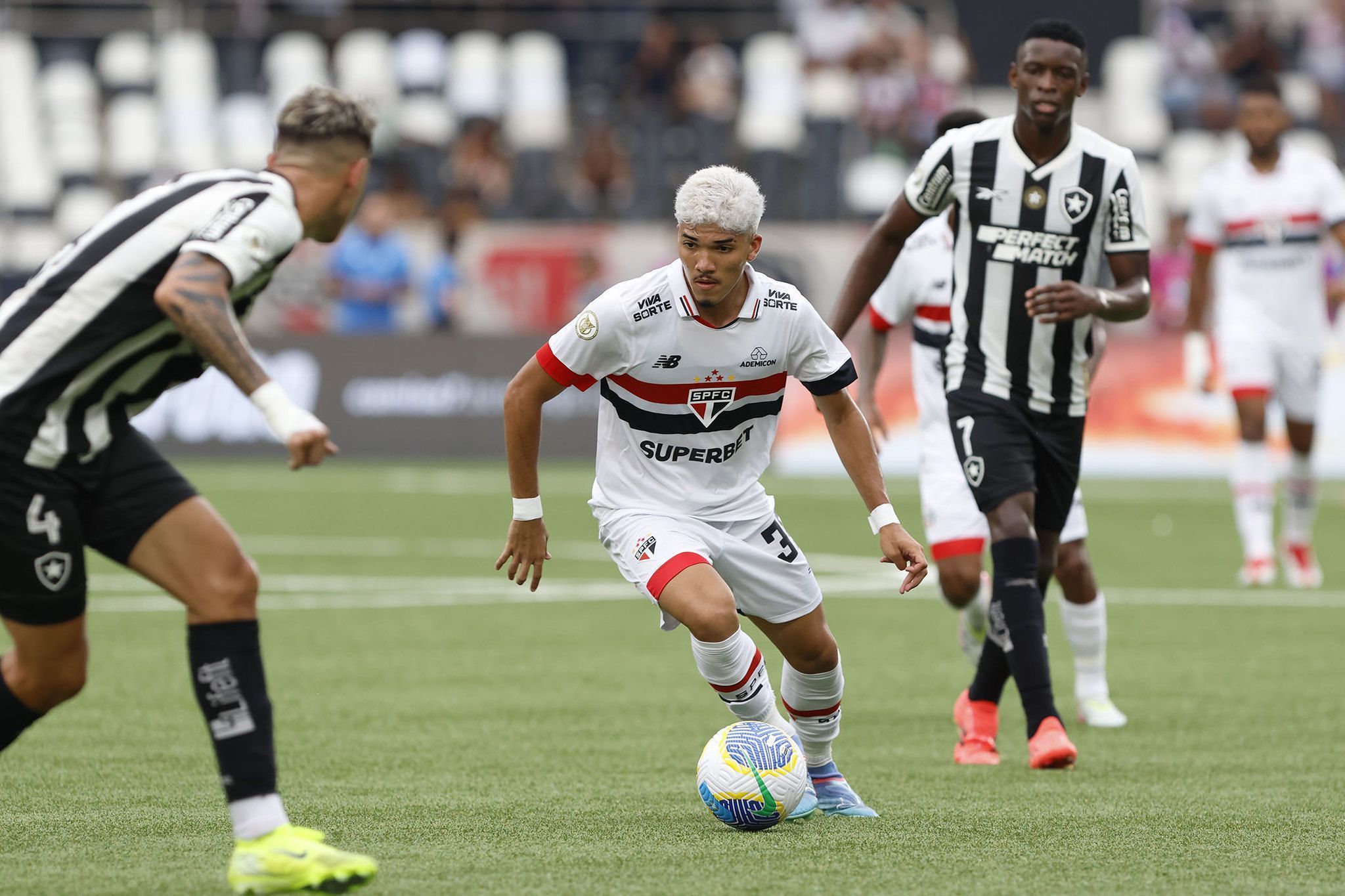 São Paulo encaminha venda de joia ao Porto e antecipa chegada de Wendell