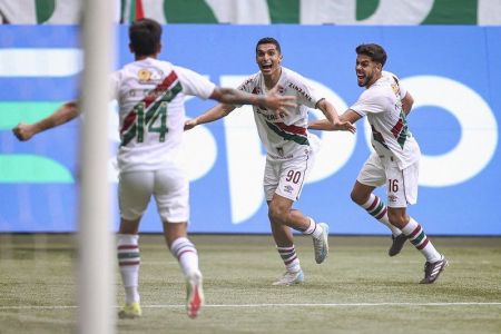 Com gol de Serna, em 2024, o Fluminense venceu o Palmeiras pela primeira vez no Allianz Parque