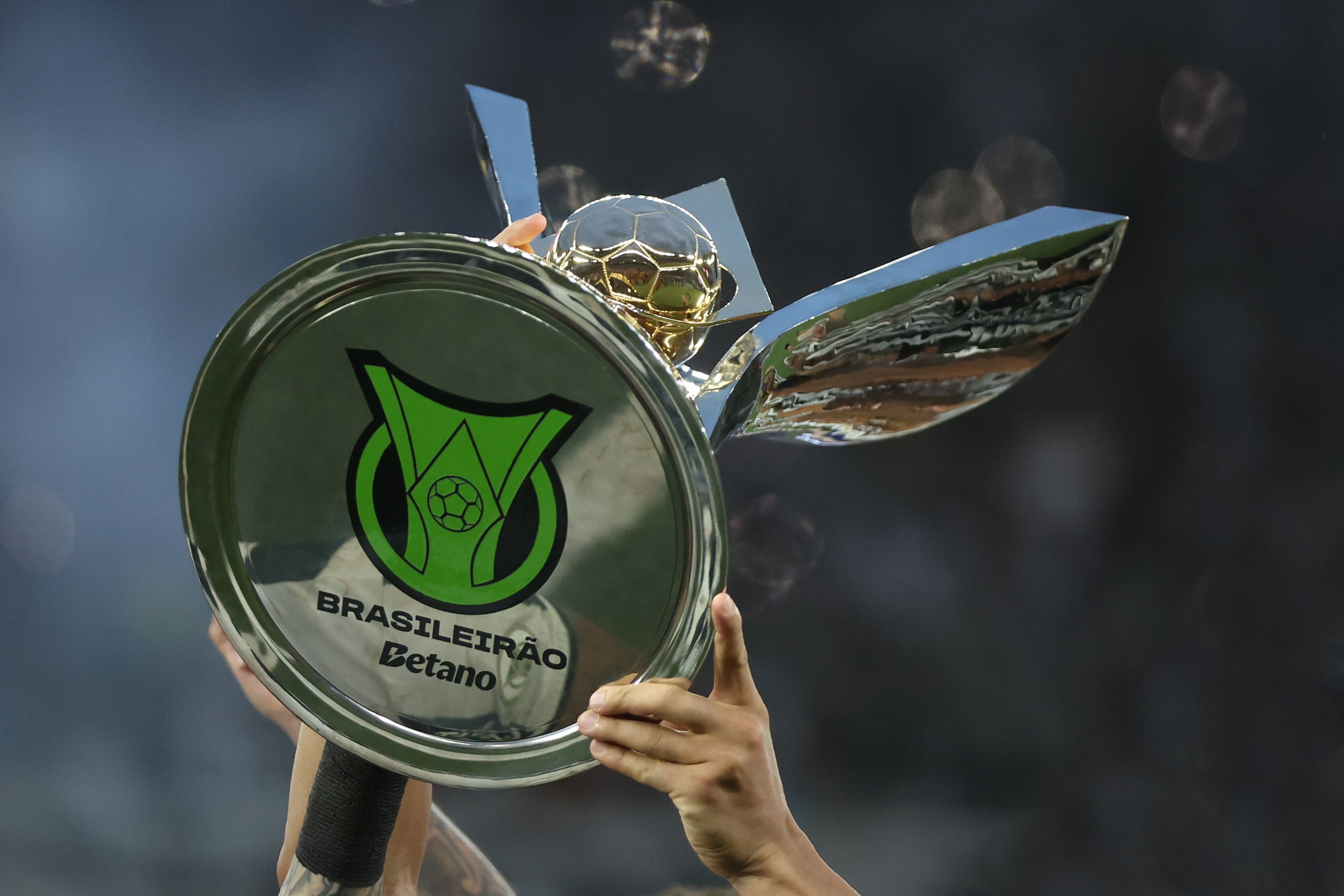 Brasileirão 2025 terá pausa inédita: veja datas-chave da disputa nacional