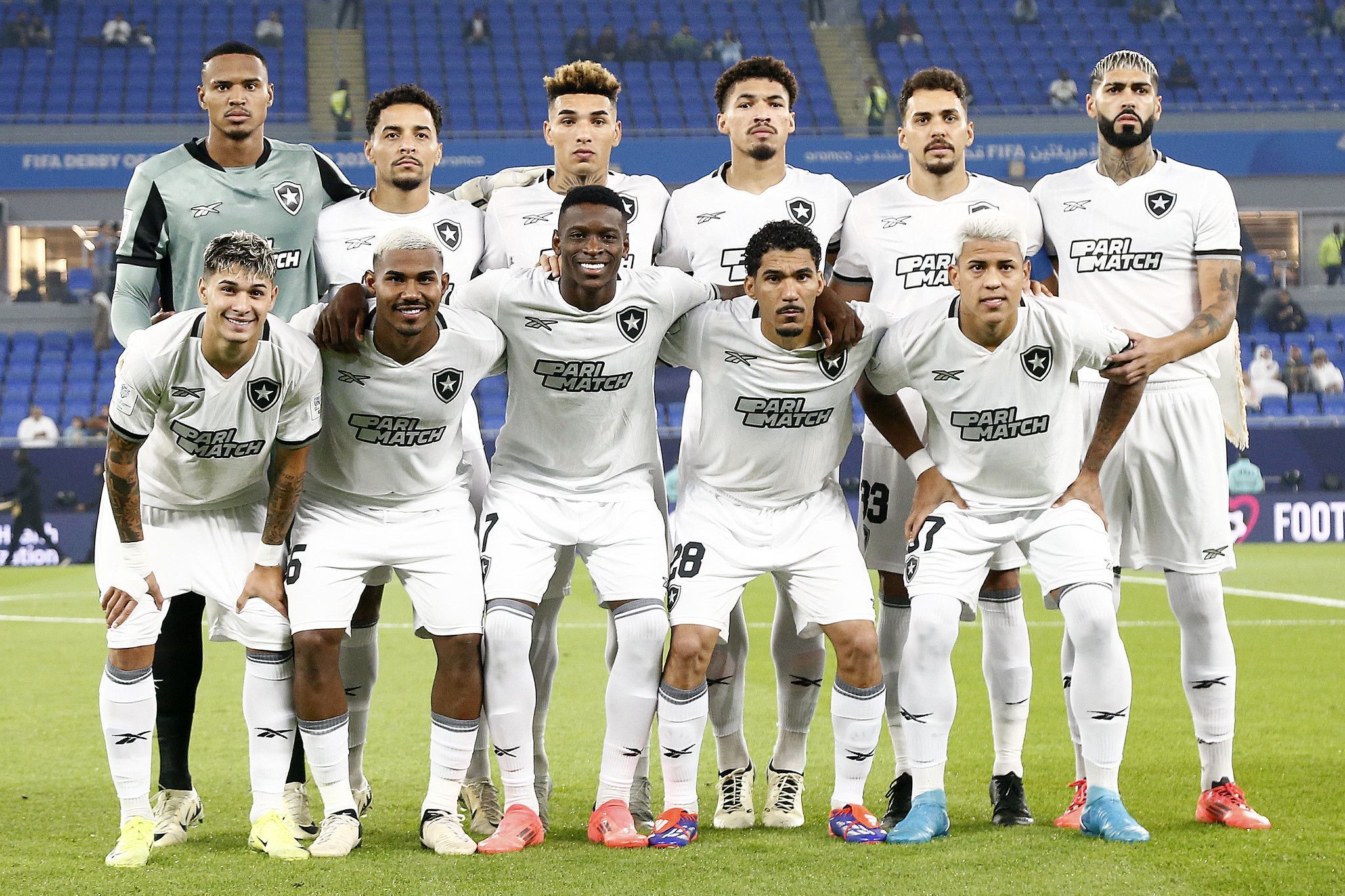 Dois ex-jogadores do Botafogo concorrem ao prêmio 'The Best Fifa'