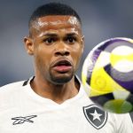 Atlético encaminha contratação do atacante Júnior Santos, do Botafogo