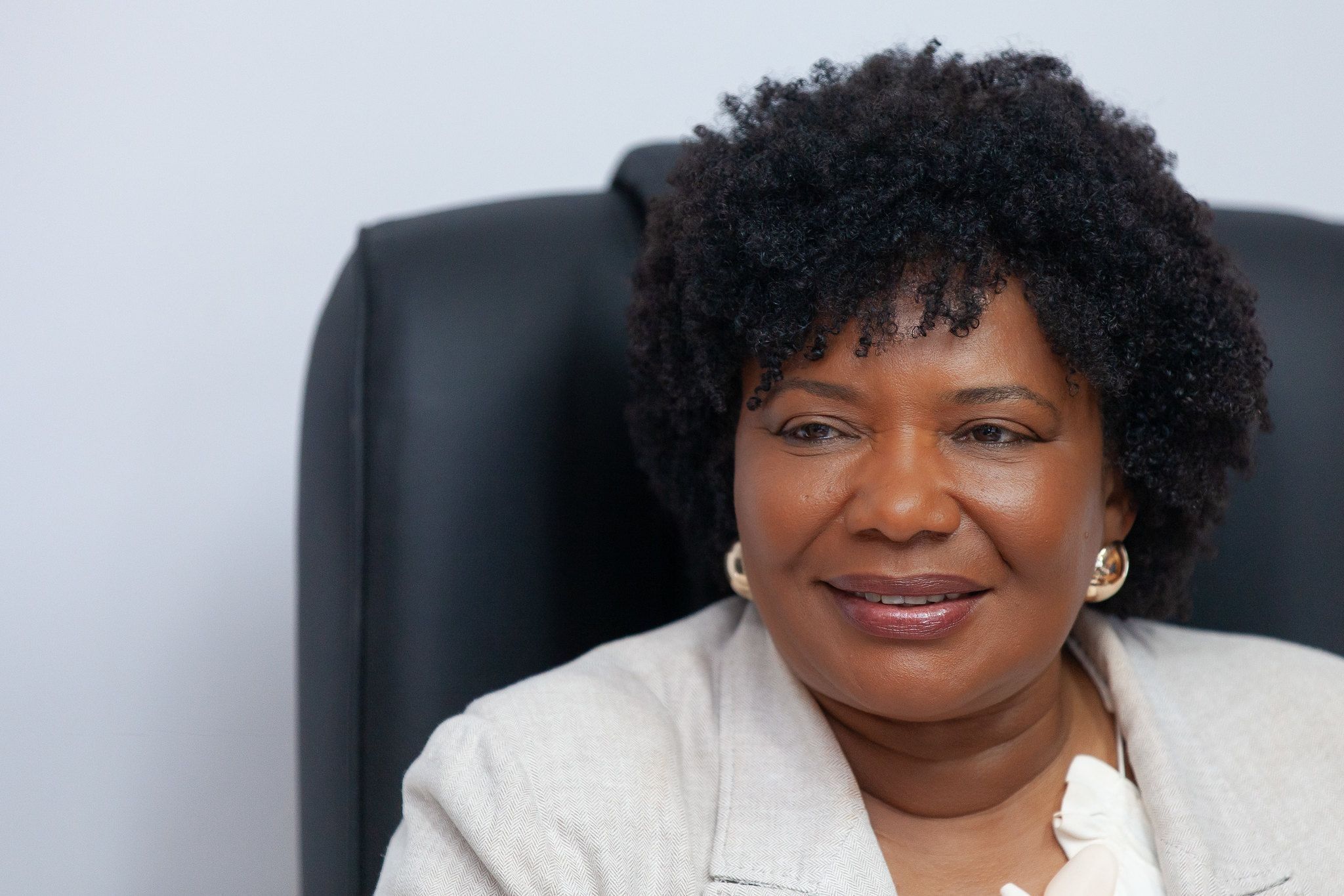 Margareth Menezes pede respeito a religiões afro em meio a polêmica de Claudia Leitte