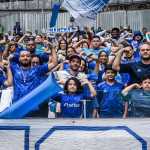 Apresentação de Gabigol no Cruzeiro leva famílias e muitas crianças ao Mineirão