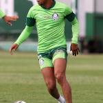 Entenda por que Rony, mesmo com proposta aceita, não deixará Palmeiras
