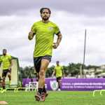 Recuperado de grave lesão, Benítez participa de jogo-treino do América