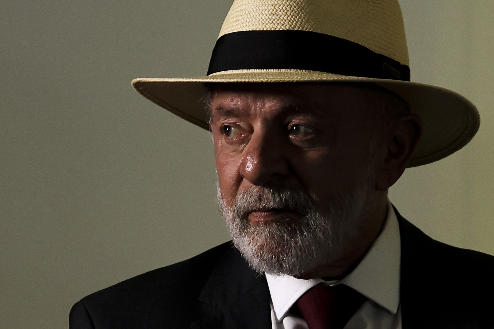 Lula veta pensão vitalícia a crianças com microcefalia vítimas da Zika