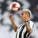 América pode receber valor milionário com venda de atacante do Botafogo