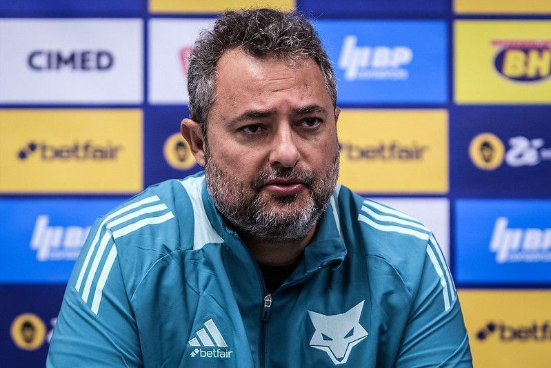 Alexandre Mattos se posicionou sobre rescisão de Dudu no Cruzeiro? Agente responde