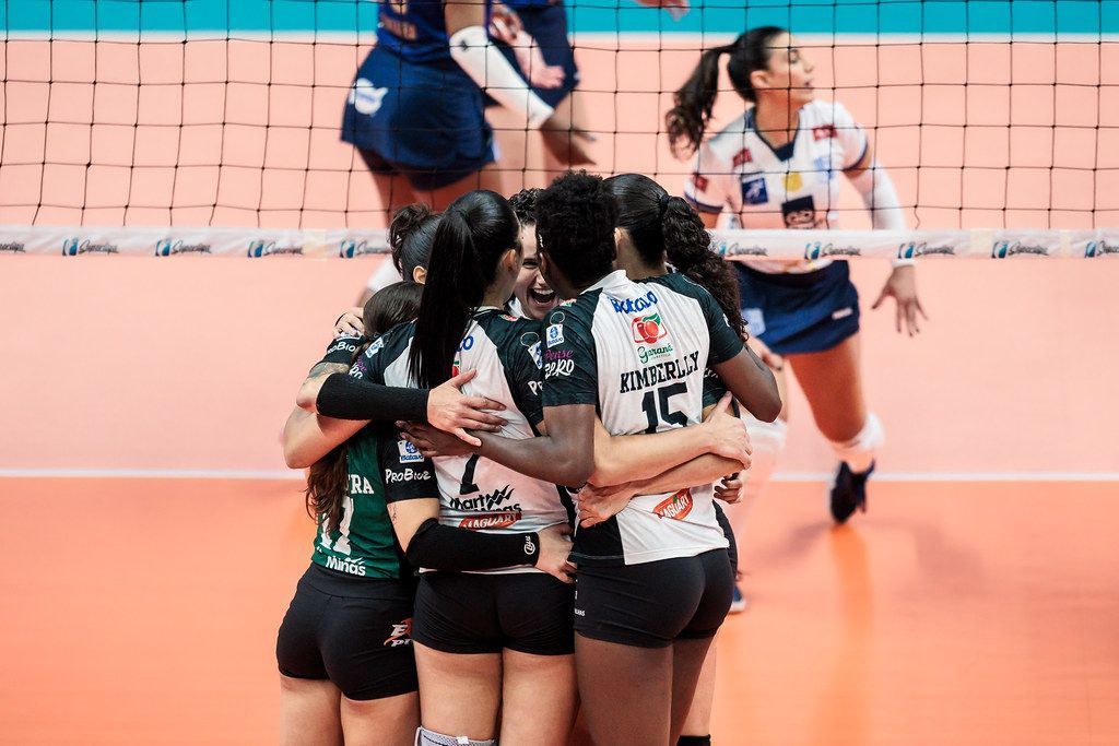 Mackenzie encara Flamengo por vaga nos playoffs da Superliga Feminina