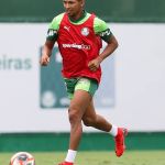 Rony, do Palmeiras, mantém recusa à proposta do Fluminense