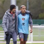 Zubeldía se irrita com time do São Paulo por gol sofrido contra o Cruzeiro