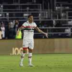 Destaque do São Paulo, Luciano toma decisão sobre futuro