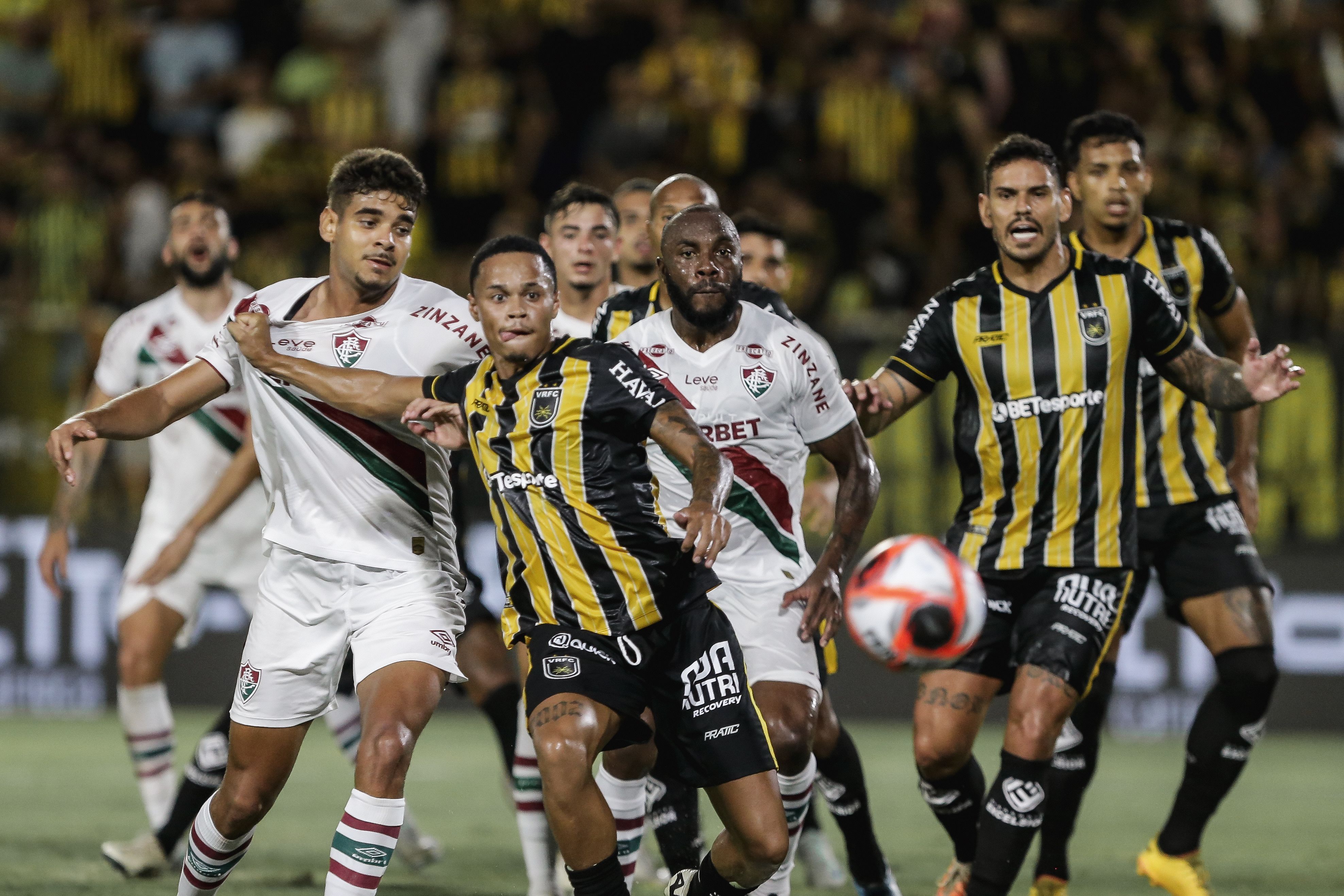 Volta Redonda vence o Fluminense com gol espetacular pelo Campeonato Carioca