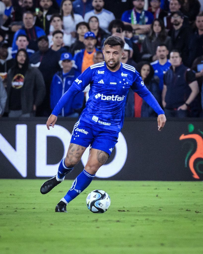 Jogador do Cruzeiro revela conversa com Diniz e impressões após empate nos EUA