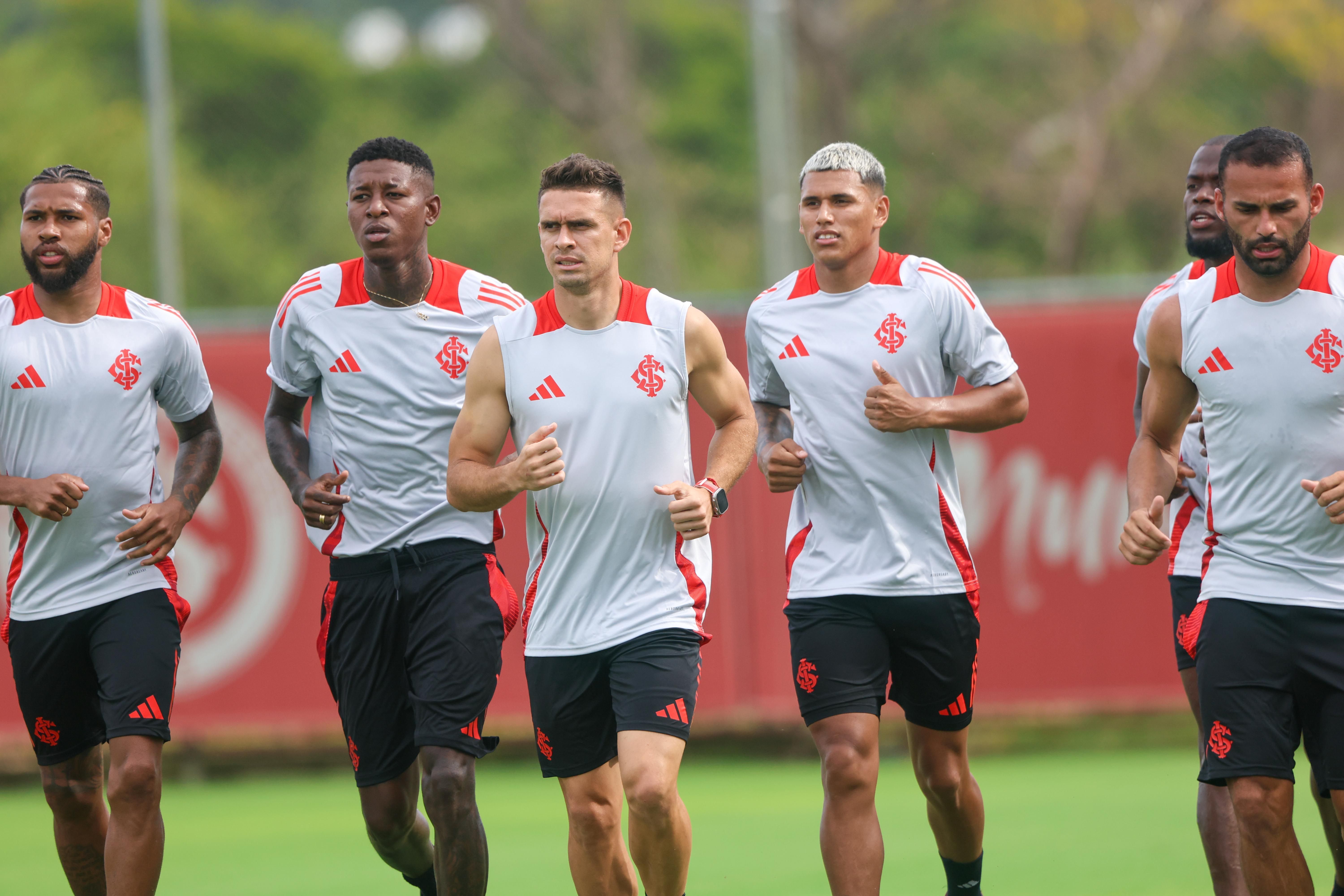 Inter inicia busca pelo título no Campeonato Gaúcho após 9 anos de jejum