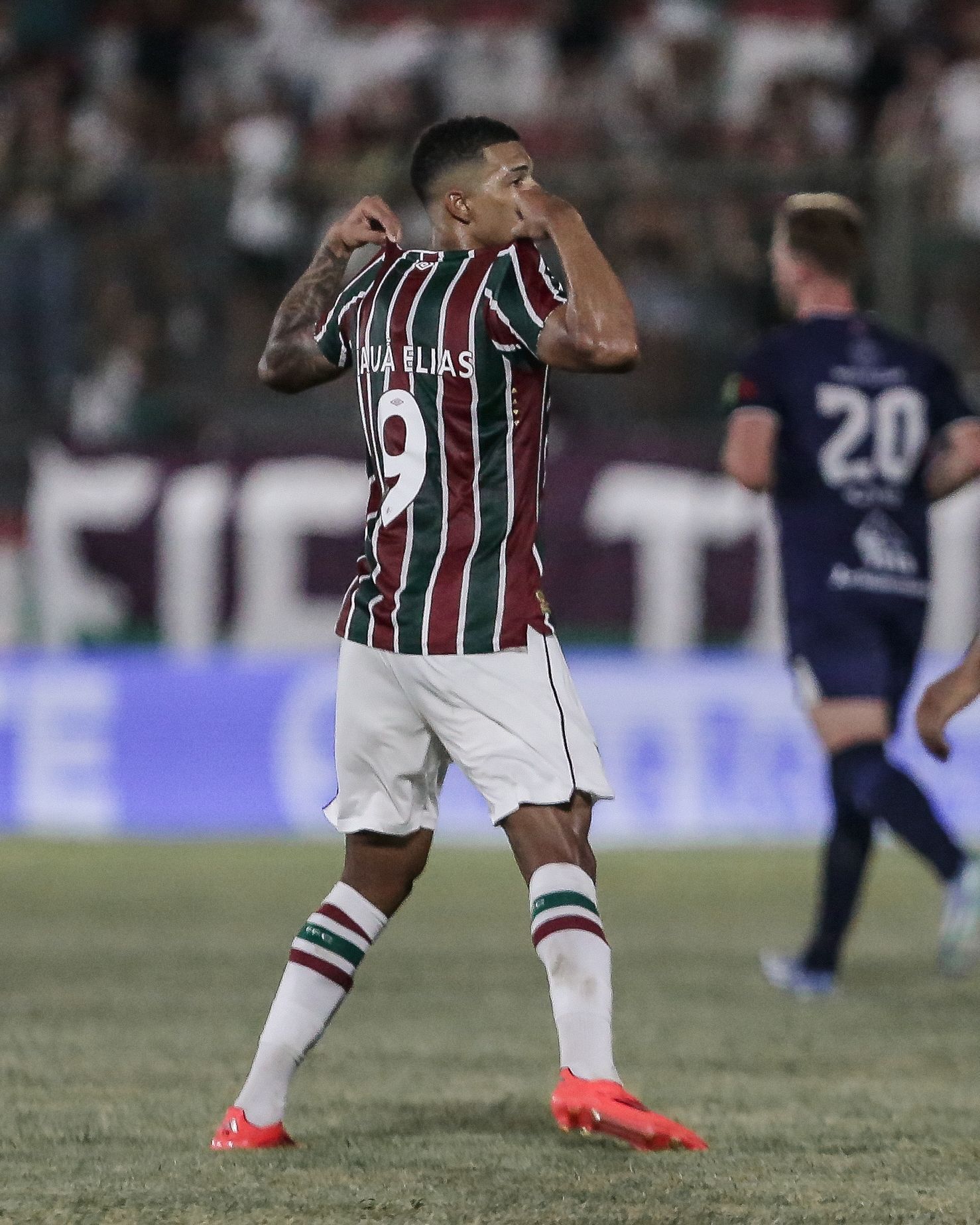 Fluminense consegue valores recordes com Kauã Elias e mira contratação de novo atacante