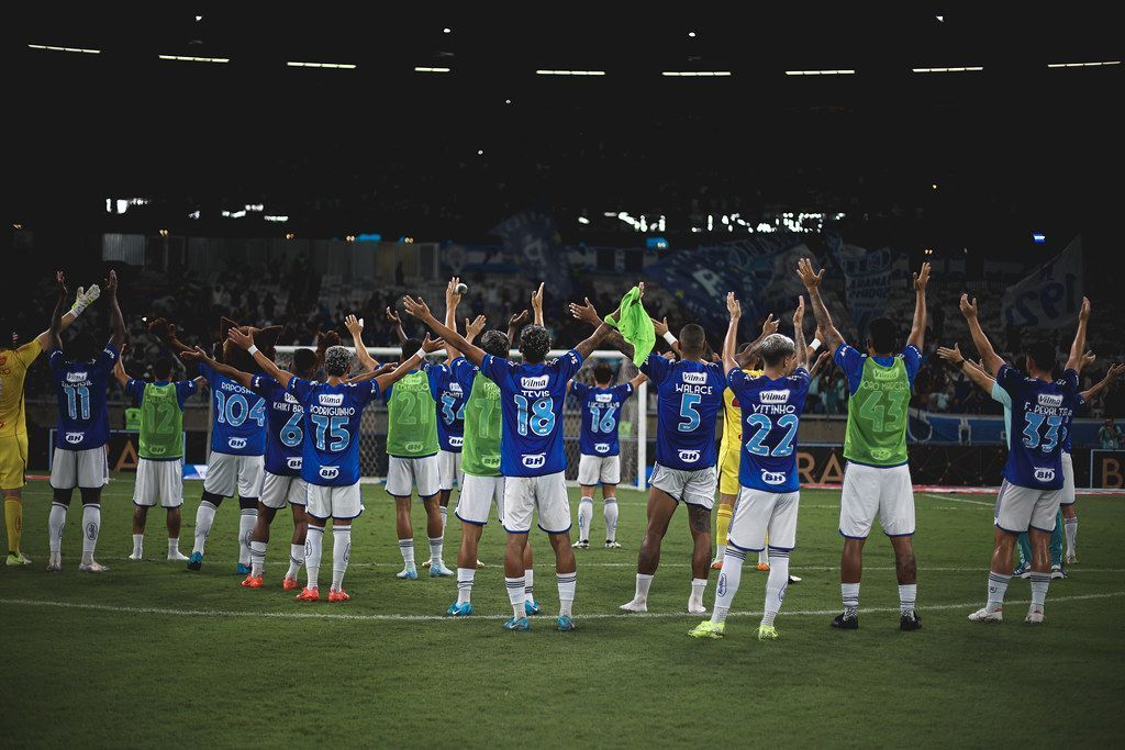 Apesar de reforços, Diniz afirma que Cruzeiro ainda pode contratar mais jogadores
