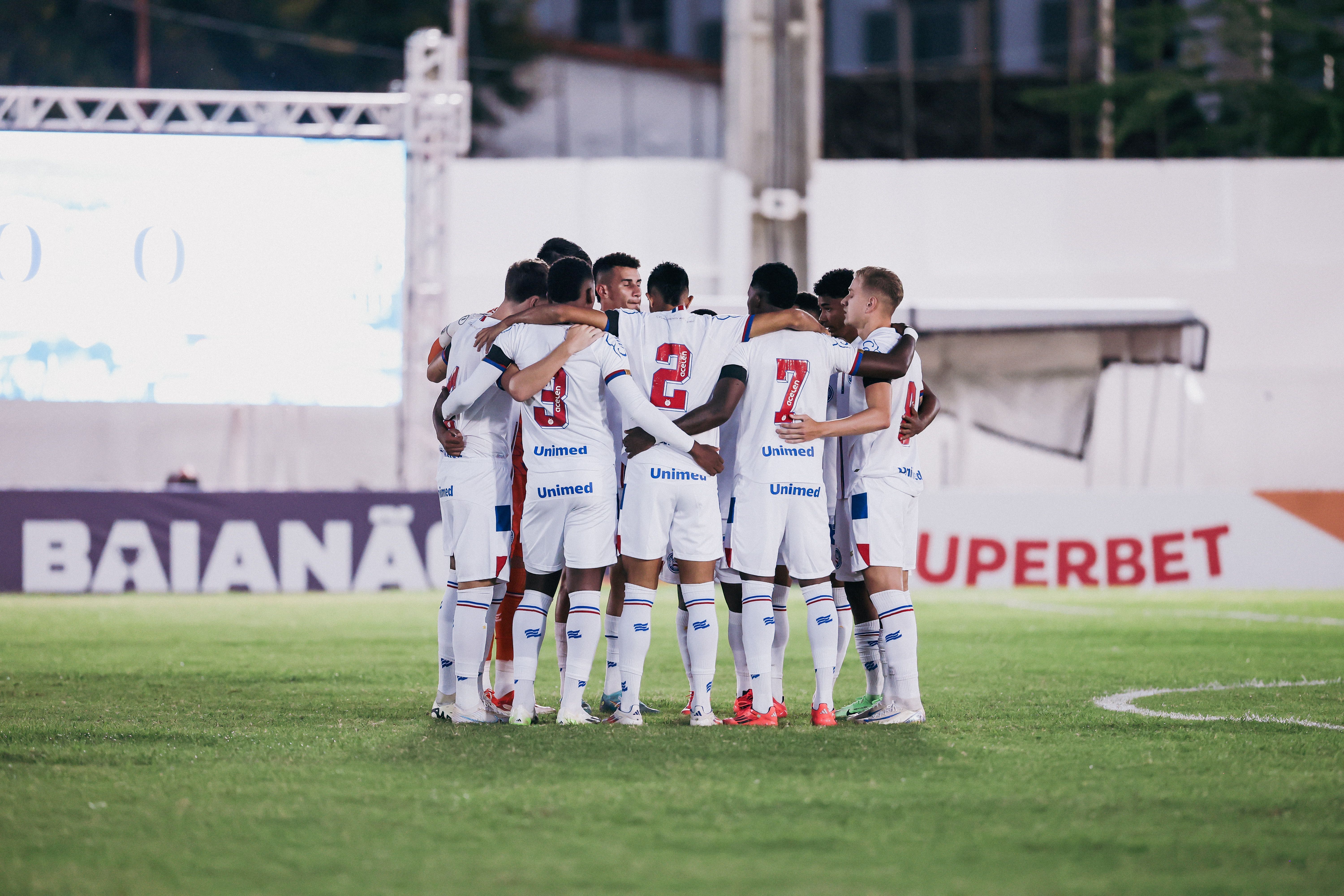 Bahia sofre empate no fim e segue sem vencer no estadual