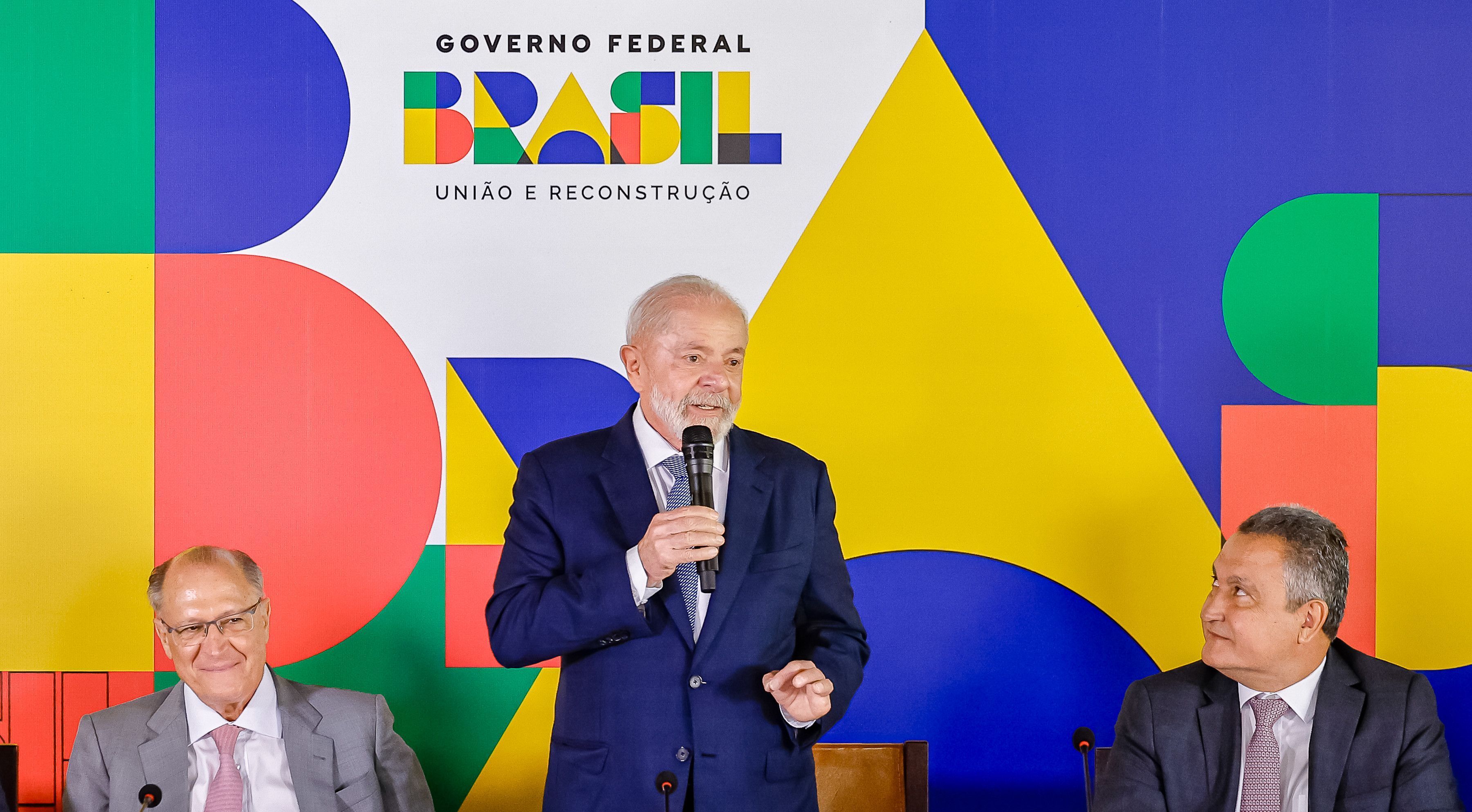 Lula admite impacto dos alimentos na imagem do governo: ‘Todo ministro sabe que está caro’