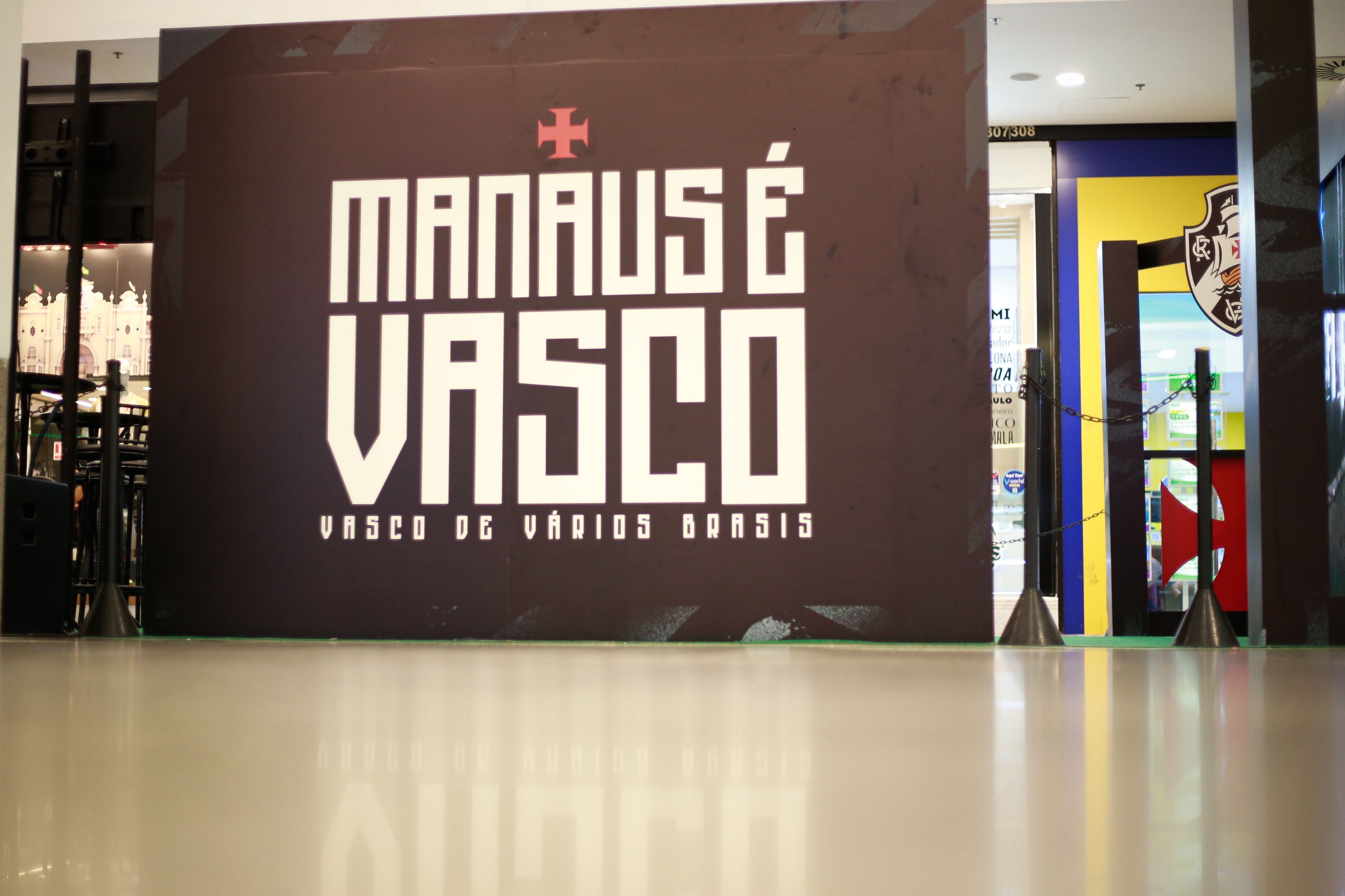 Carille convoca a torcida do Vasco em Manaus e confirma time titular no Carioca