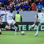 Cruzeiro não acertou nenhuma finalização a gol em derrota para Athletic; veja números