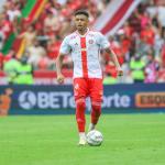 Victor Gabriel é novo zagueiro titular do Inter? Roger explica utilização do jovem