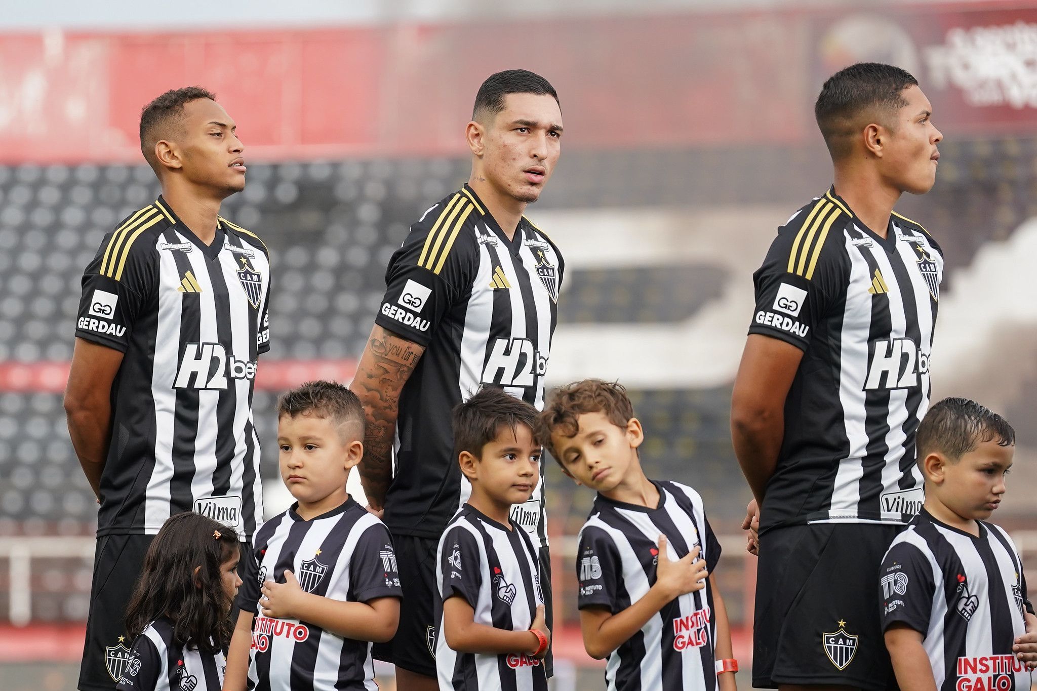 Atlético anuncia empréstimo de meio-campista a clube da Série B