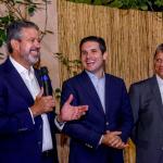 Jantar em São Paulo amplia favoritismo de Hugo Motta para presidência da Câmara