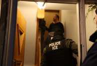 ICE suspende abordagens a veículos nos Estados Unidos após morte de imigrante colombiano