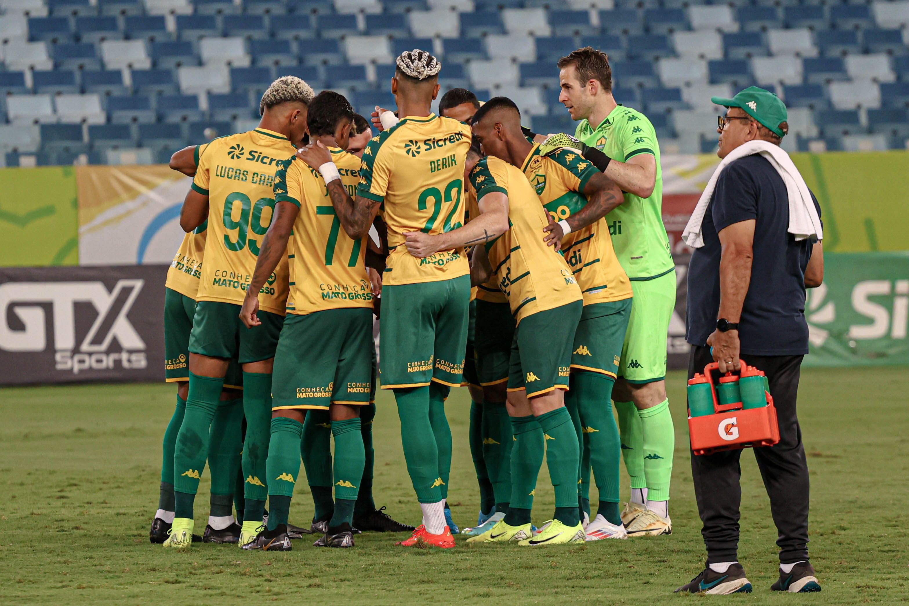 Cuiabá anuncia novo técnico após eliminação precoce na Copa do Brasil