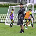 Escalação do América: com novidades, William Batista define time para enfrentar o Betim