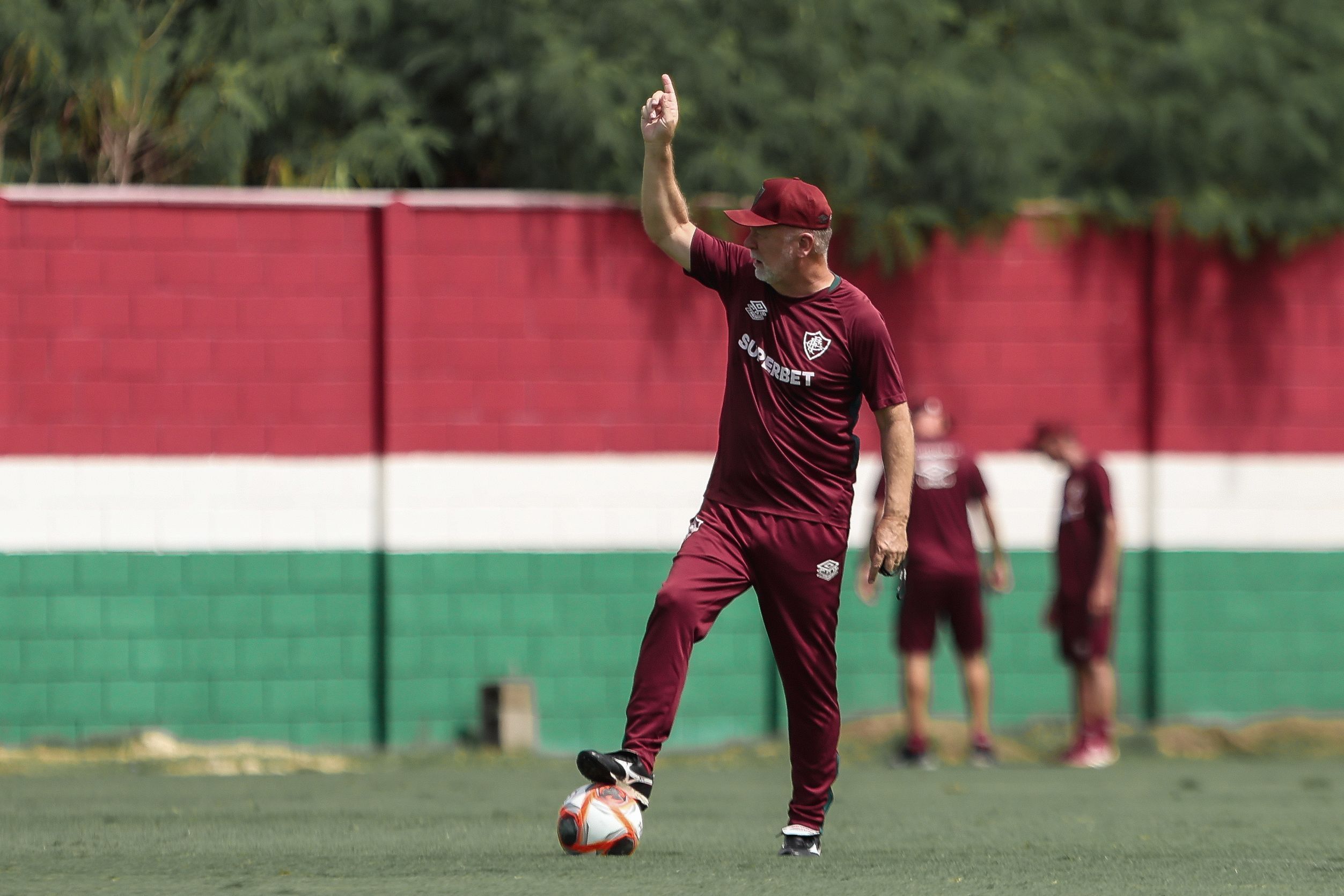 Desesperado no Carioca, Fluminense reencontra o Maracanã diante do Boavista