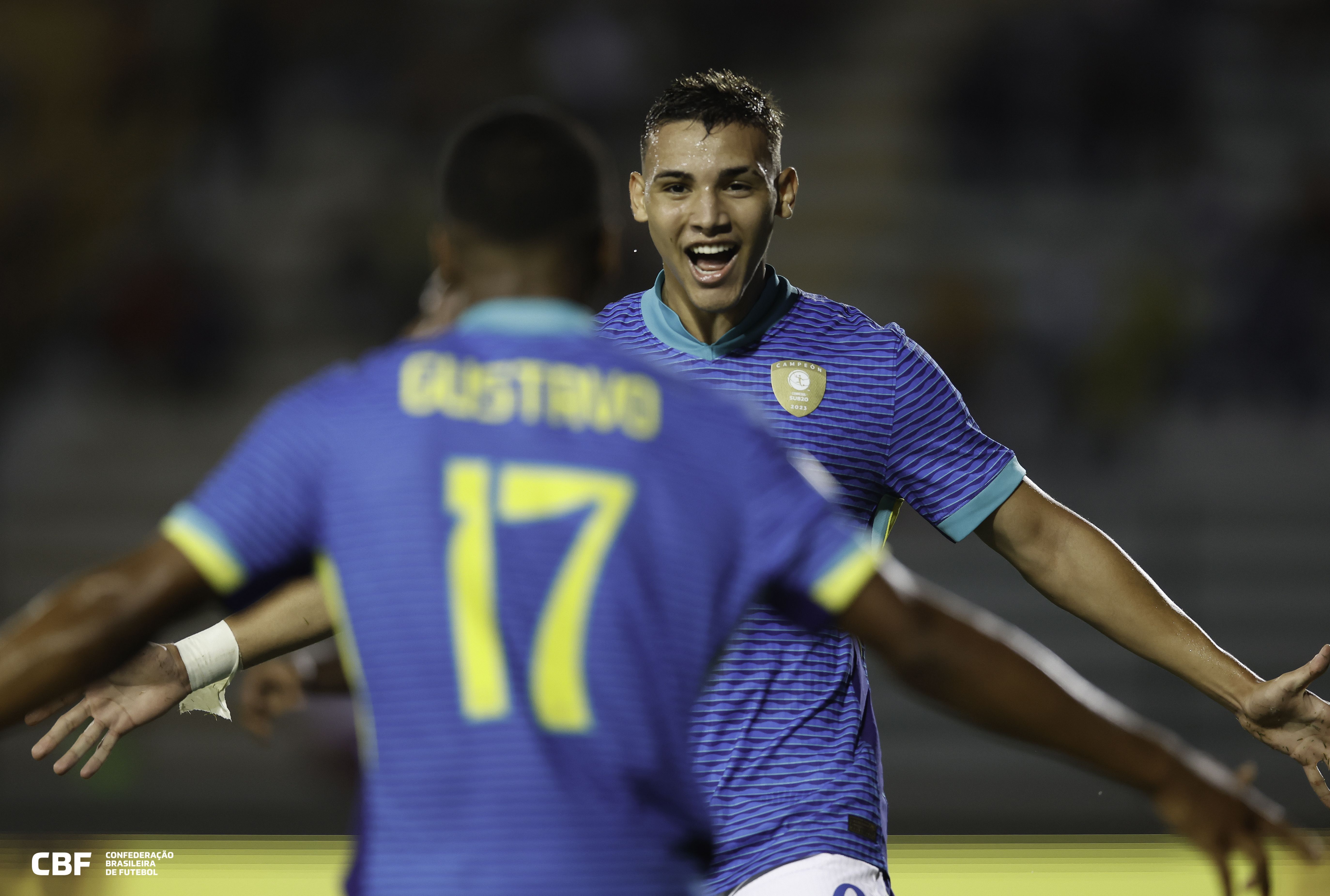 Brasil leva susto no Sul-Americano Sub-20, mas vence Equador e vai à fase final