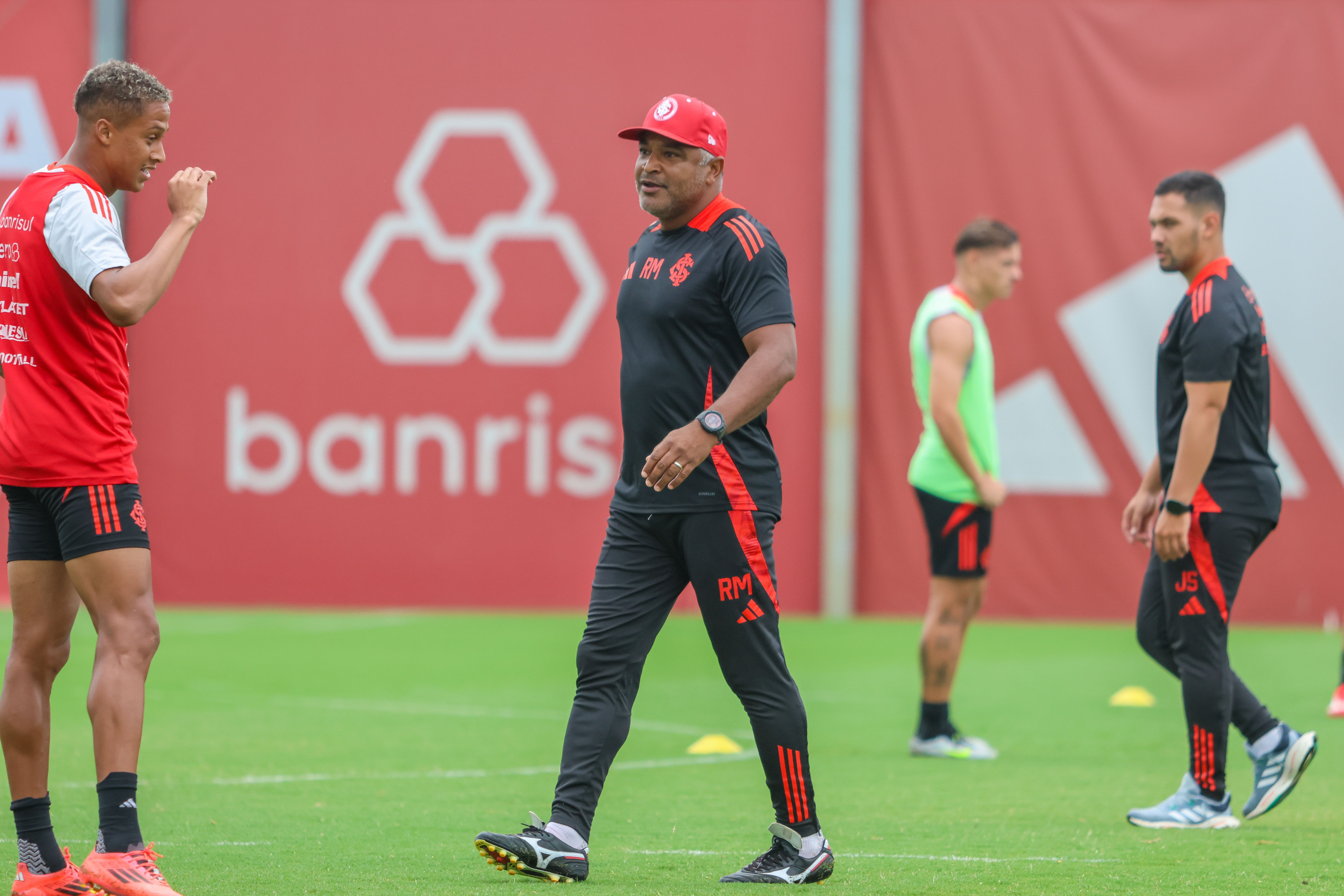 Inter x Avenida: prováveis escalações para o Gauchão