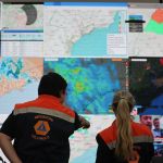 Defesa Civil mobiliza gabinete de crise e mantém alerta para chuvas fortes no Litoral de SP