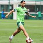 Palmeiras deve ter retorno de Felipe Anderson para clássico com Corinthians